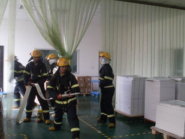 消防安全，人人有責(zé) -----相城消防大隊(duì)來我公司指導(dǎo)開展消防安全演練