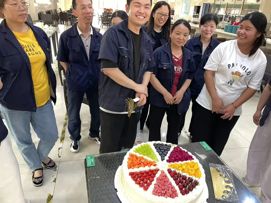 麥點(diǎn)彩印 5 月員工生日會(huì) | 粽情端午，“香” 遇美好時(shí)光